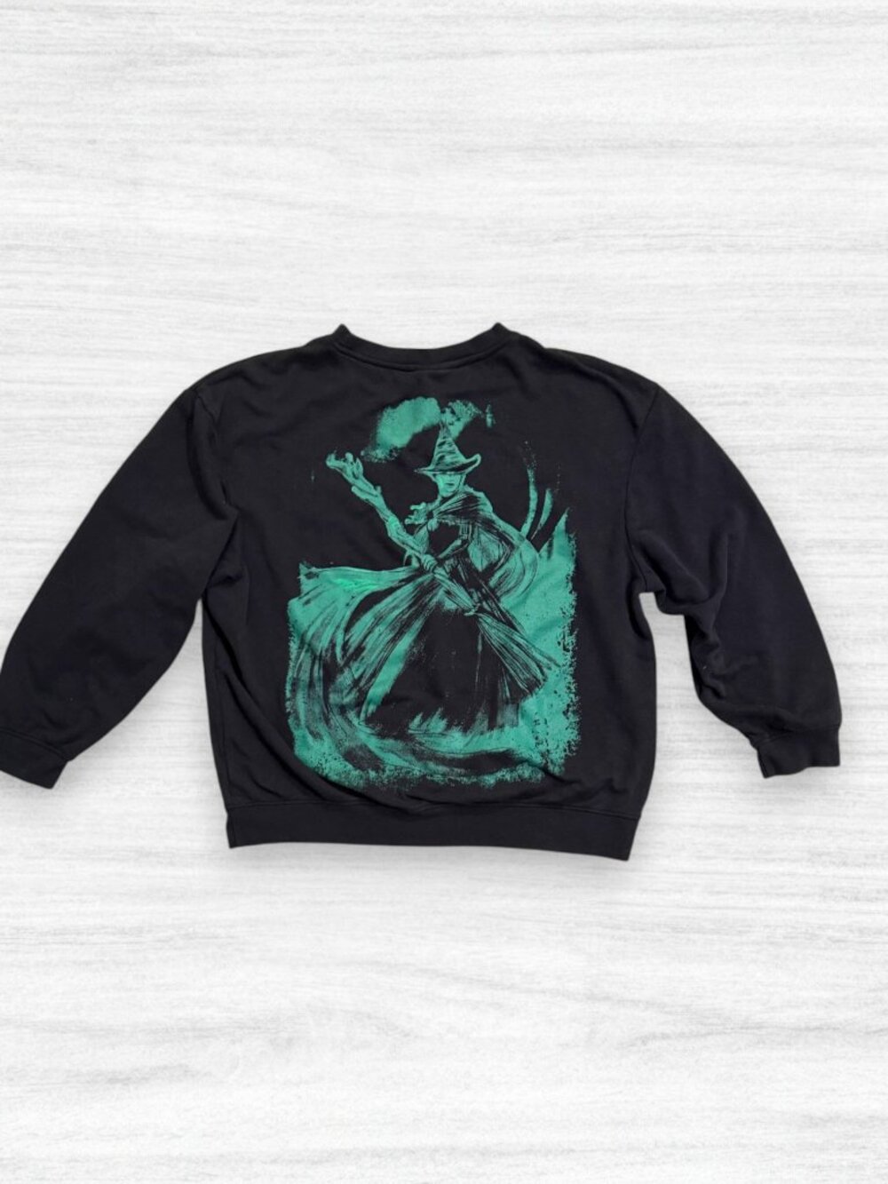 Wicked x Paul Tazewell Elphaba Graphic Crewneck Sweatshirt Black Green XL